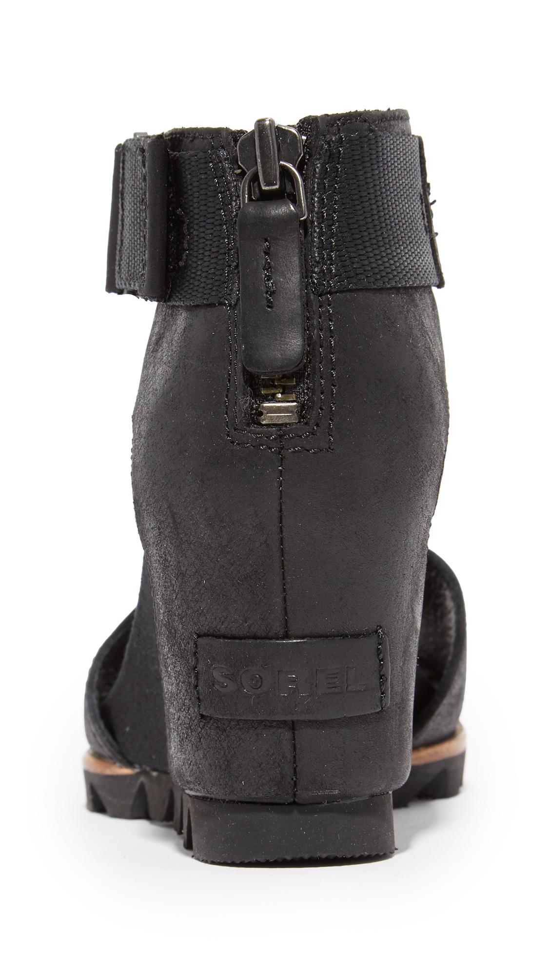Sorel Leather Joanie Wedge Sandals in Black - Lyst